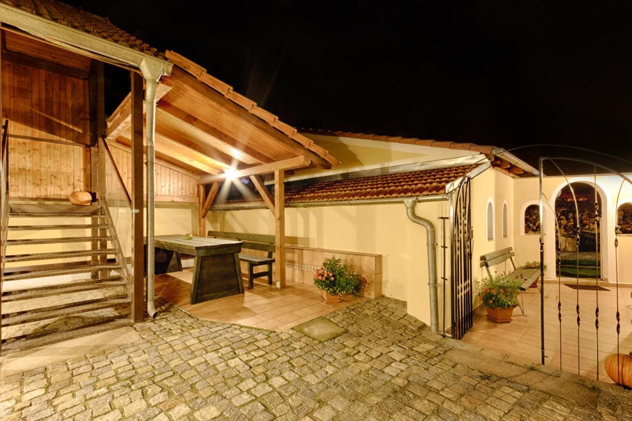 Romance Ubytovani Jindřichŭv Hradec Exterior foto